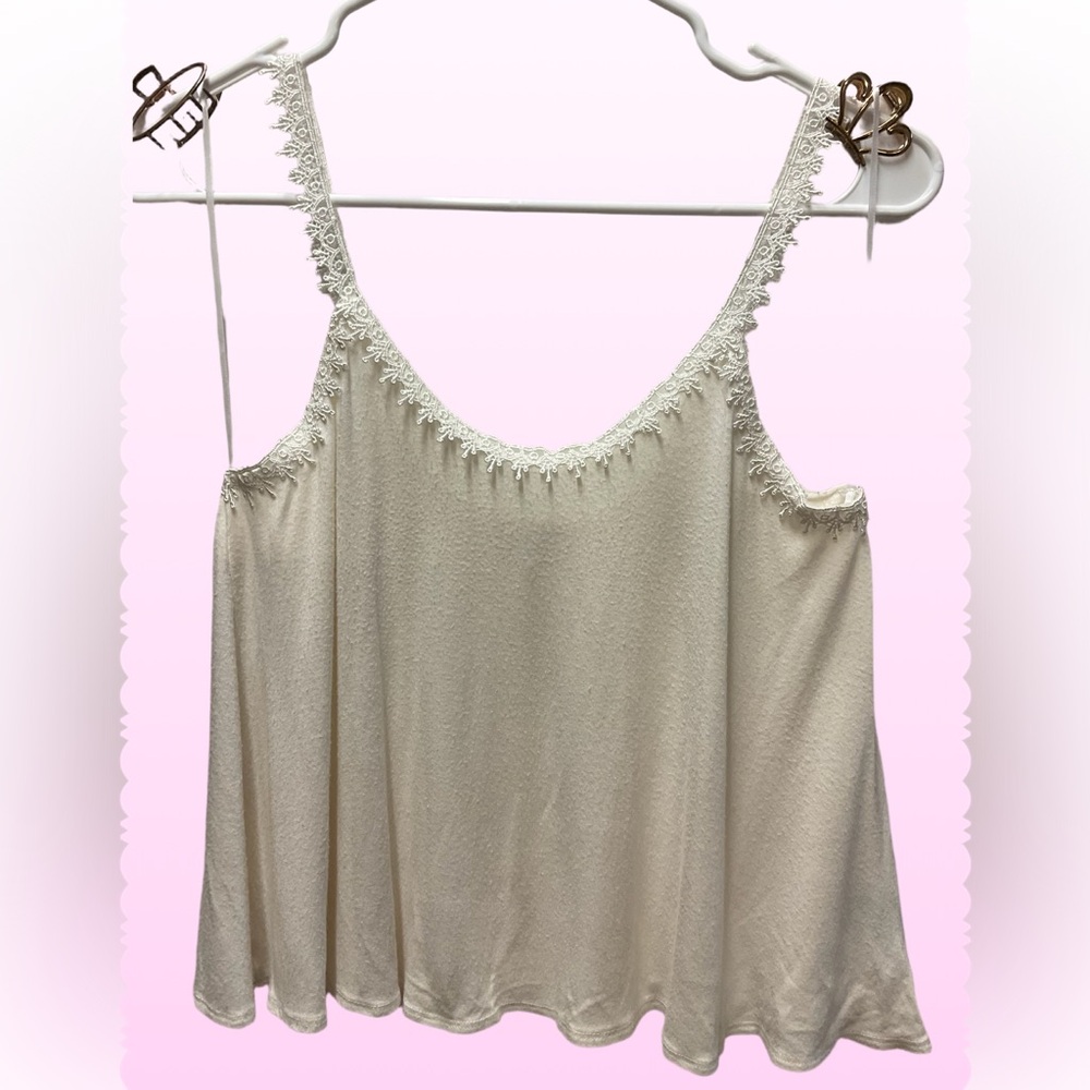 La Hearts Ivory Lace Trim Tank Top